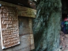 Меморіальна дошка, виготовлена в Косові до 250-річчя трагічної загибелі легендарного Олекси Довбуша