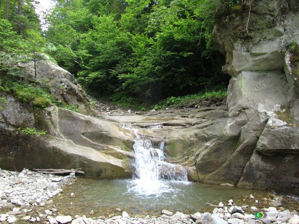 Велотріп Косів­—­­­Смугарські водоспади­—­­­Протяті Камені
