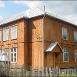 Приміщення старої школи у Яворові школа