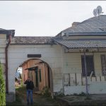Унікальна арка в підвір’я (Кути)